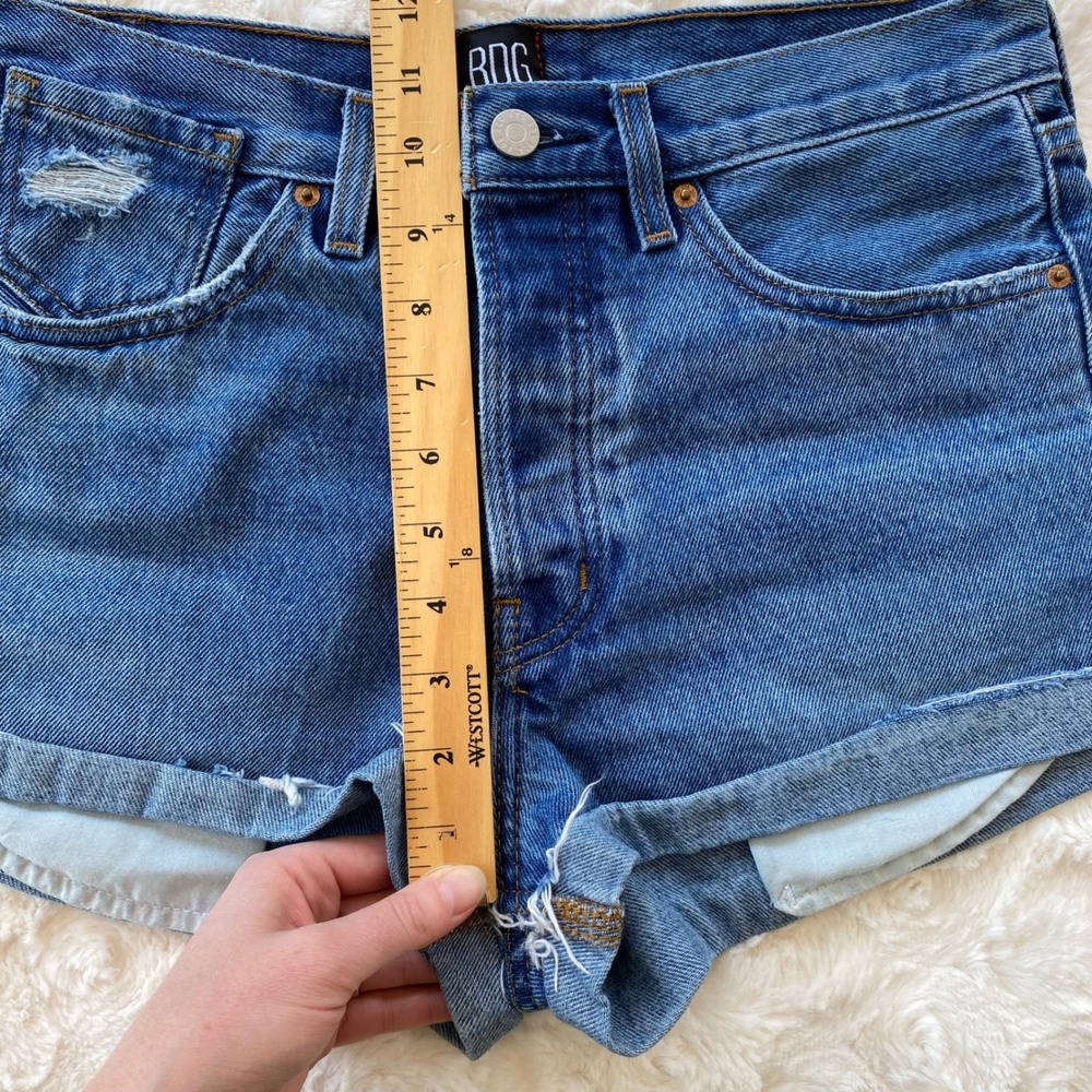 BDG Denim Shorts Women 28 Blue High Rise Button Fly Distressed Cuffed Festival‎ - Picture 9 of 10